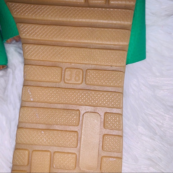 Flat handmade sandals - Picture 5 of 5